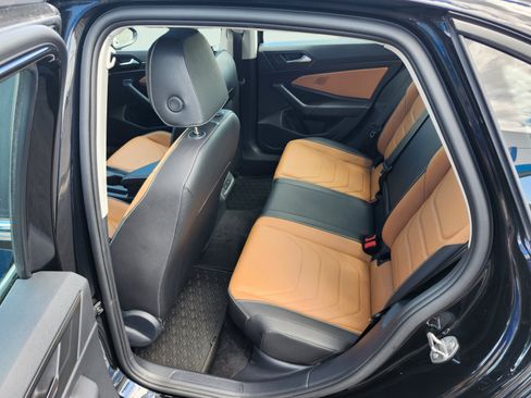 Used 2024 Volkswagen Jetta SEL FWD image 28