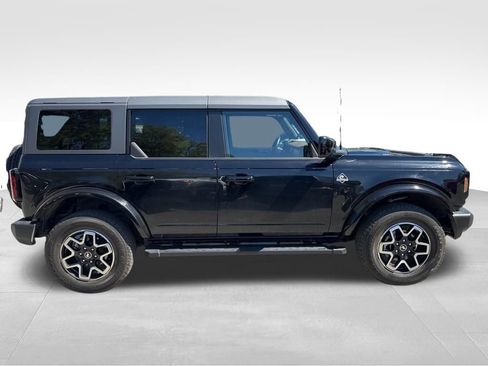 Used 2024 Ford Bronco Outer Banks AWD/4WD image 6