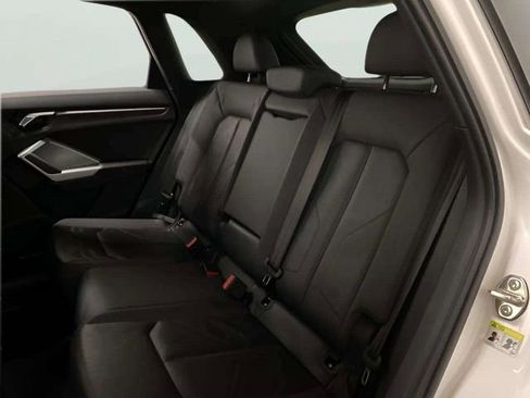 Used 2020 Audi Q3 2.0T Premium w/ Convenience Package image 61