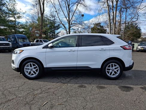 Used 2022 Ford Edge SEL w/ Convenience Package image 4