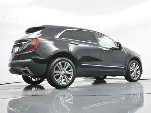 Certified 2025 Cadillac XT5 Premium Luxury AWD/4WD image 50