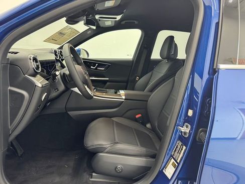 New 2025 Mercedes-Benz GLC 300 image 18
