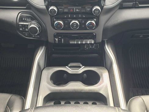 Used 2022 RAM 1500 Big Horn AWD/4WD image 13