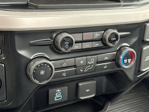 New 2025 Ford F350 XL w/ XL Chrome Package image 18