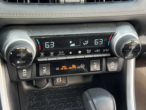 Used 2024 Toyota RAV4 XLE w/ Convenience Package AWD/4WD image 31