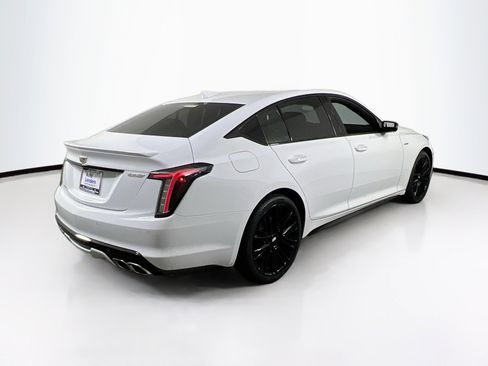 Used 2022 Cadillac CT5 V w/ Premium Package image 5