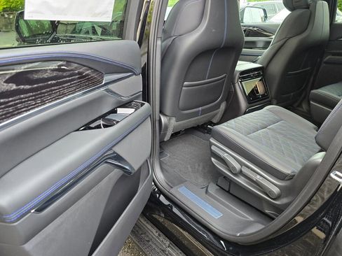 New 2025 Cadillac Escalade IQ Luxury 1 image 16