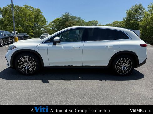 Certified 2023 Mercedes-Benz EQS 580 4MATIC SUV image 5
