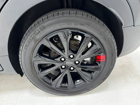 Used 2023 Chevrolet Bolt EUV Premier w/ Sun & Sound Package image 7