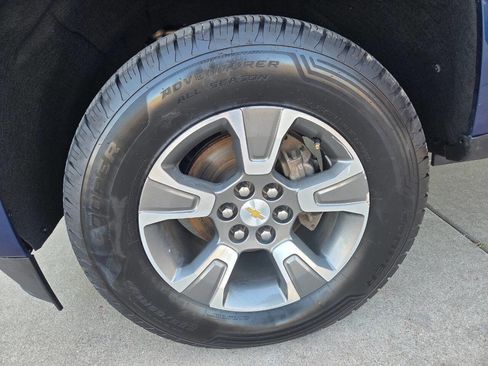 Used 2019 Chevrolet Colorado Z71 image 41