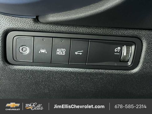 New 2026 Chevrolet Equinox EV LT image 33