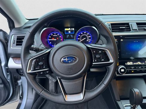 Used 2019 Subaru Outback 2.5i Limited image 11
