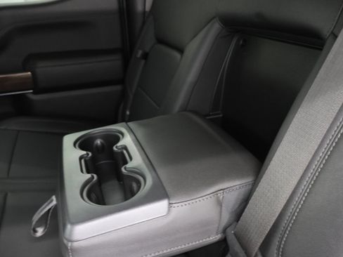 Used 2022 Chevrolet Silverado 1500 RST w/ Redline Edition AWD/4WD image 37
