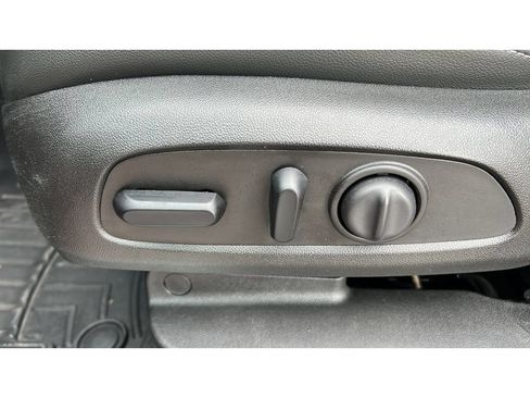 Certified 2019 Chevrolet Equinox Premier AWD/4WD image 25