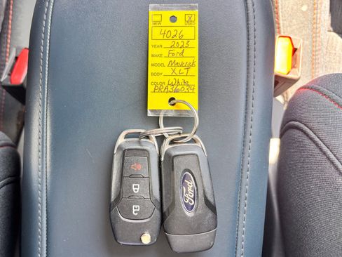 Certified 2023 Ford Maverick XLT w/ XLT Luxury Package image 39