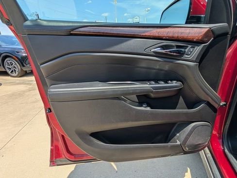 Used 2015 Cadillac SRX Luxury FWD image 15