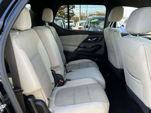 Used 2023 Chevrolet Traverse LS w/ Safety Package image 21