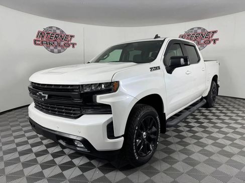 Used 2021 Chevrolet Silverado 1500 RST w/ True North Edition Plus AWD/4WD image 3
