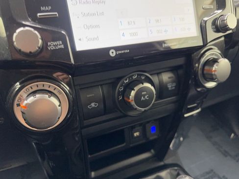 Used 2023 Toyota 4Runner TRD Off-Road Premium image 65