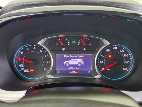 Used 2021 Chevrolet Traverse LT image 26