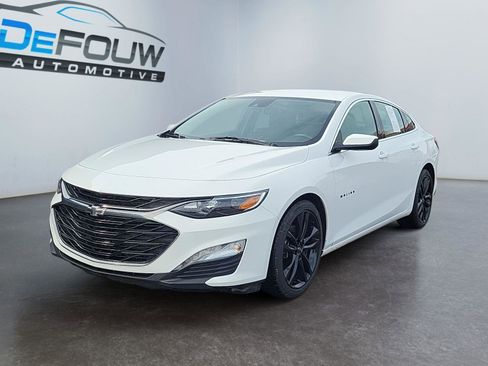 Used 2024 Chevrolet Malibu LT w/ Sport Edition image 7