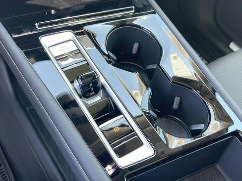 New 2025 Volkswagen Atlas SEL image 22