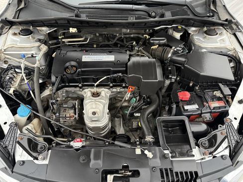 Used 2013 Honda Accord LX image 11