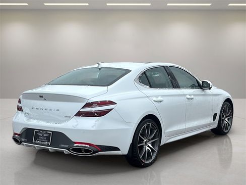New 2026 Genesis G70 2.5T Prestige image 5