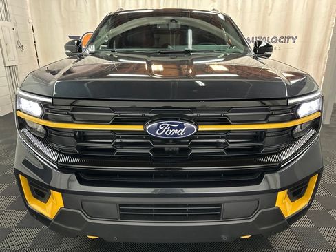 Used 2026 Ford Expedition Tremor AWD/4WD image 3