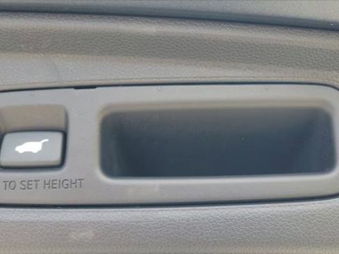 Used 2025 Honda CR-V Sport-L image 10
