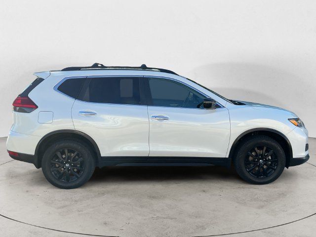 Used 2017 Nissan Rogue SV w/ Midnight Edition Package AWD/4WD image 4