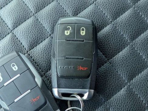 Used 2020 RAM 2500 Tradesman AWD/4WD image 29