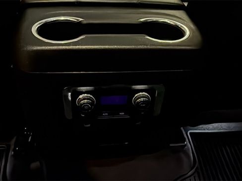 Used 2023 GMC Yukon Denali image 22