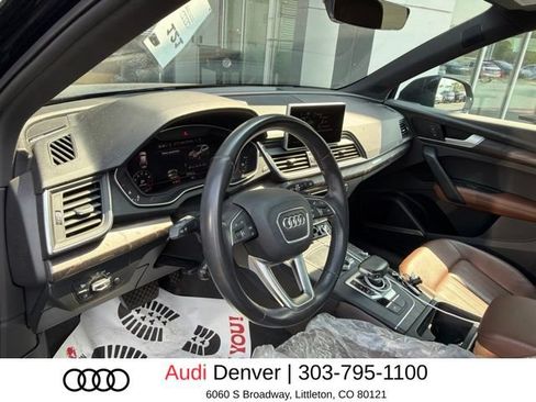 Used 2019 Audi Q5 2.0T Premium Plus w/ Premium Plus Package AWD/4WD image 9