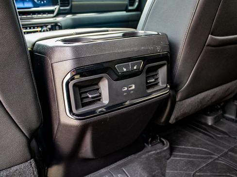 Used 2024 Chevrolet Silverado 1500 ZR2 AWD/4WD image 34