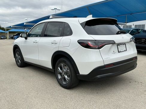 New 2026 Honda HR-V LX image 4