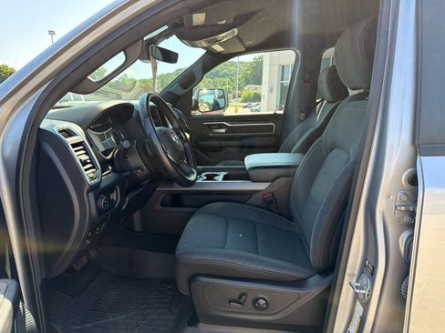 Used 2022 RAM 1500 Big Horn AWD/4WD image 16
