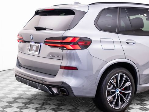 Used 2024 BMW X5 xDrive50e w/ M Sport Package AWD/4WD image 40