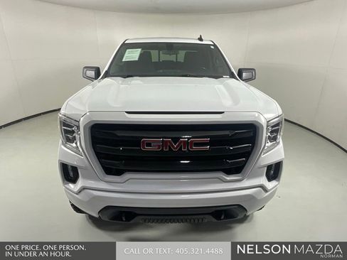 Used 2022 GMC Sierra 1500 Elevation w/ Preferred Package AWD/4WD image 2