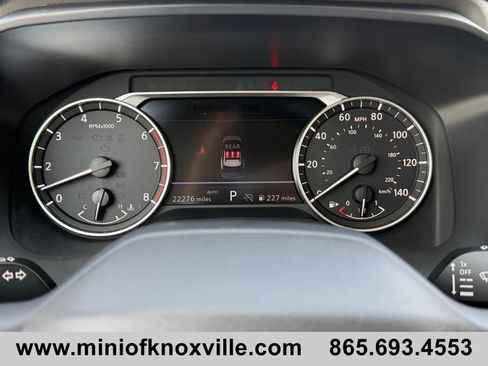 Used 2025 Nissan Rogue SV w/ SV Premium Package AWD/4WD image 27