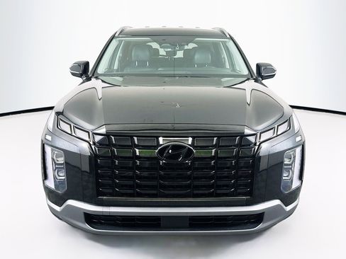Used 2024 Hyundai Palisade SEL image 2