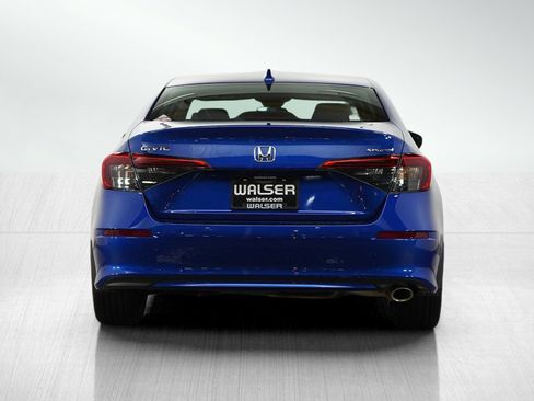 Used 2024 Honda Civic Sport image 4