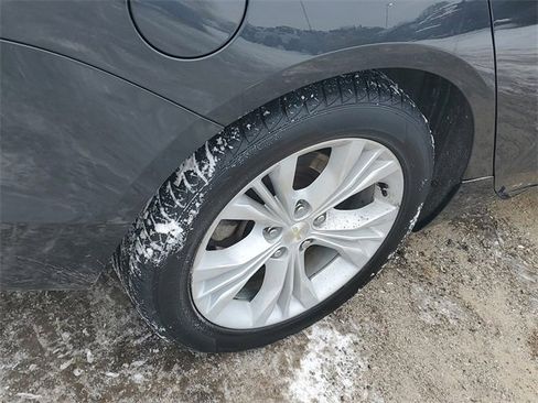 Used 2015 Chevrolet Impala LS w/ LS Convenience Package image 5