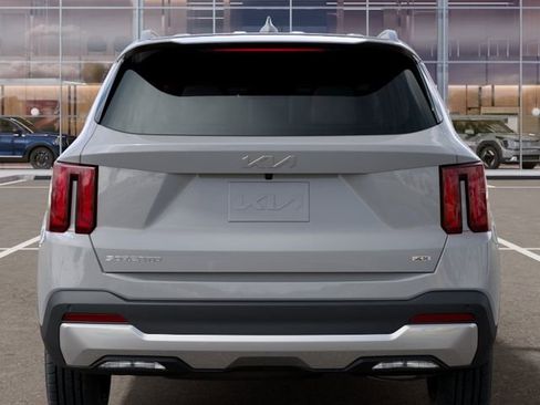 New 2026 Kia Sorento S AWD/4WD image 13