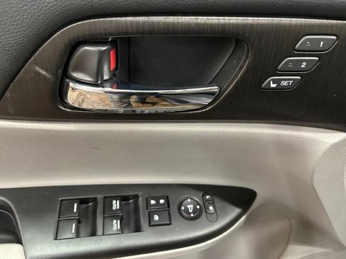 Used 2013 Honda Accord EX-L image 35