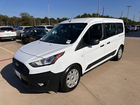 Used 2022 Ford Transit Connect XL image 4