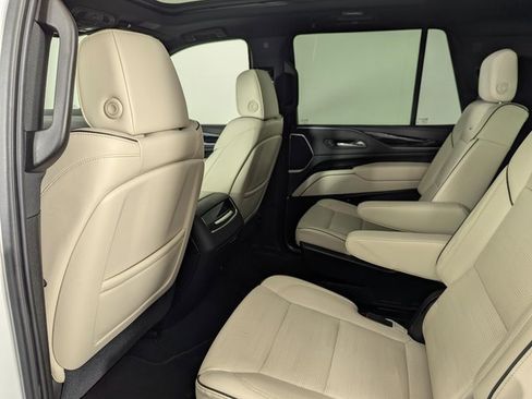 Used 2021 Cadillac Escalade Sport image 17