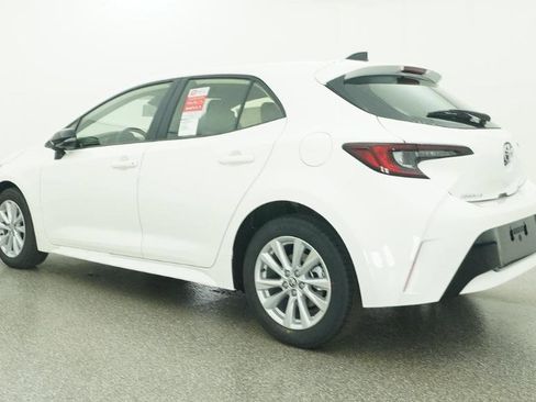 New 2026 Toyota Corolla SE image 36
