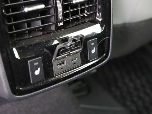 Used 2021 Toyota Avalon Limited w/ Advanced Safety Package image 14