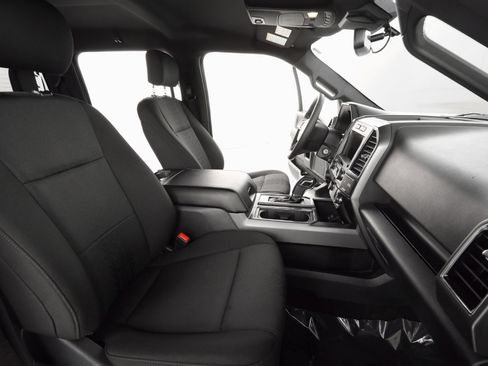 Used 2020 Ford F150 XLT w/ Equipment Group 302A Luxury image 22